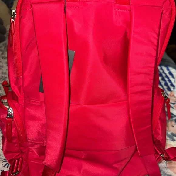 Tumi Meggie Voyageur Red Backpack Nylon Bag Travel Silver NEW - Picture 4 of 8